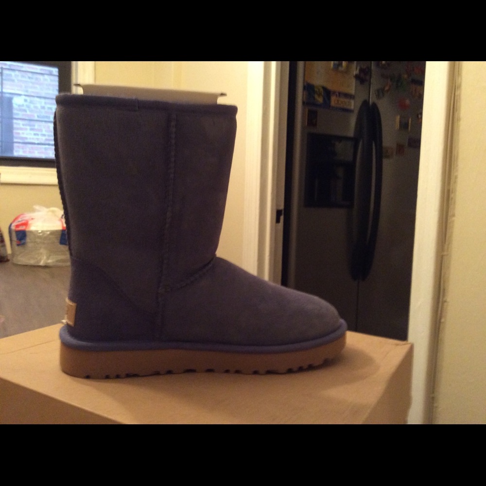 Ugg